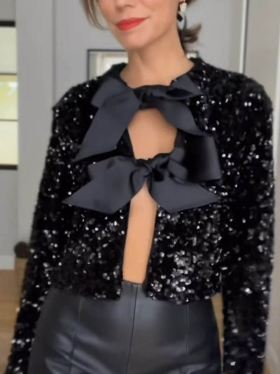 Clara's Stijlvolle Strik-Sequin Jas