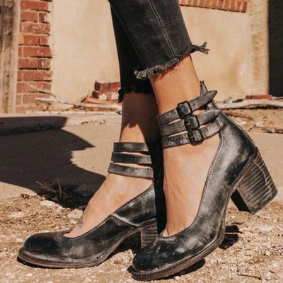 MINAU - Stijlvolle Pumps Met Enkelband